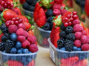 Ягоды июня: какие выбрать?